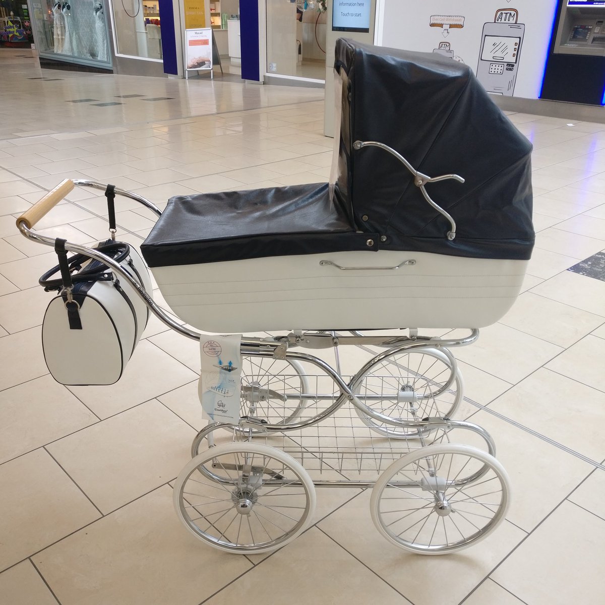 cybex angel wing pram