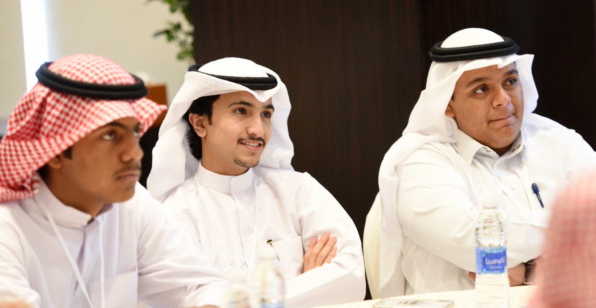 مركز الملك عبدالعزيز للتواصل الحضاري tweet media