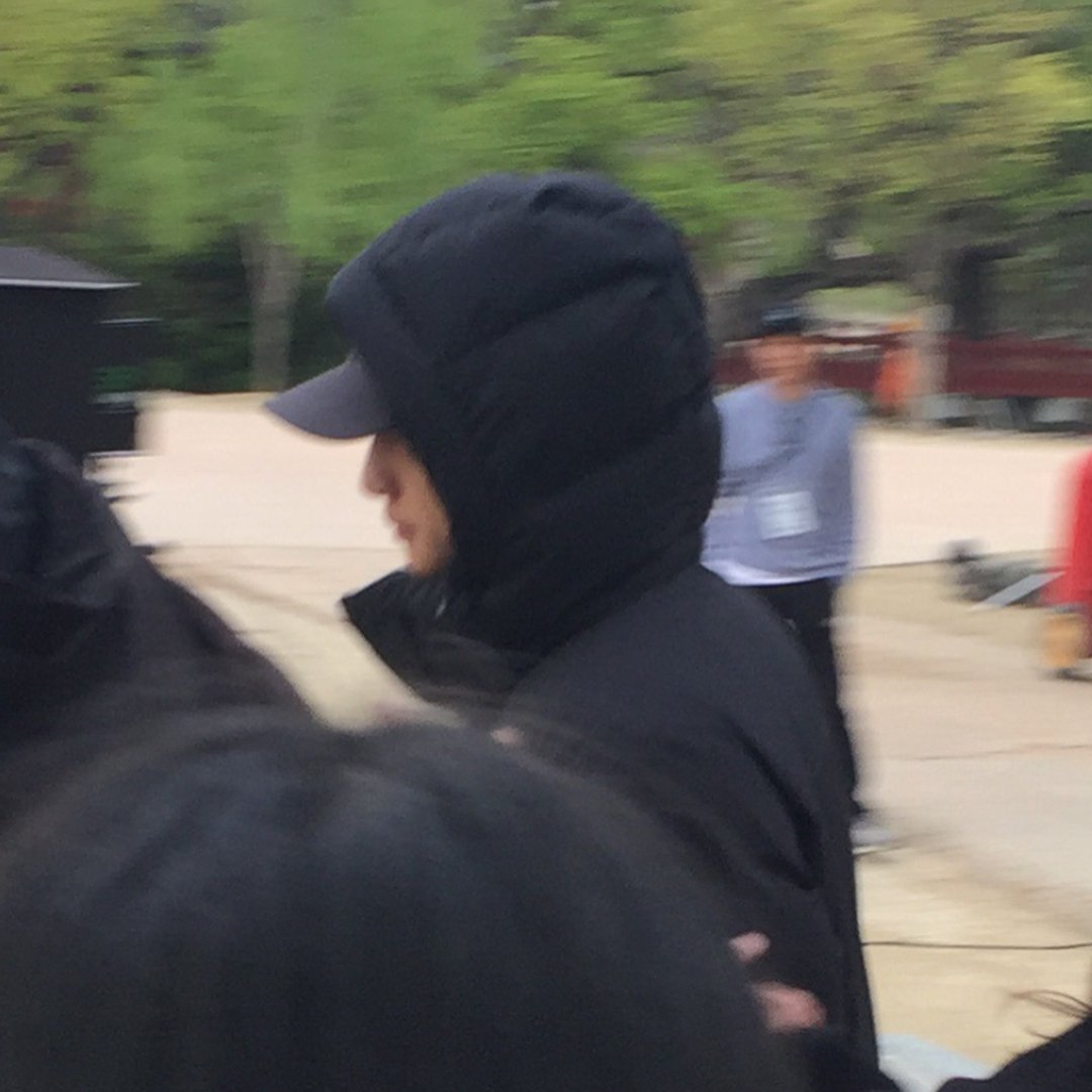 sooinluv_'s tweet photo. Thank you for always working hard. I hope you're eating on time, and resting well. Don't over work yourself ㅠㅠ Actor Doh hwaiting~ 💕 Always here to support you! Please eat a lot, and take care of yourself! ❤ #경수 #도경수 #ActorDoh #DohKyungsoo #Kyungsoo https://t.co/wDYIp0962K
