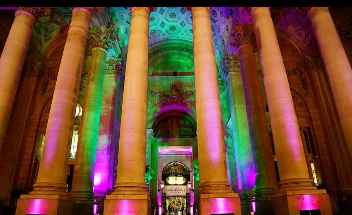 BeyondCertainty's tweet photo. Stunning bespoke lighting and styling provided by us for an event at The Royal Exchange ✨✨#beyondcertainty https://t.co/6bACXtLazg