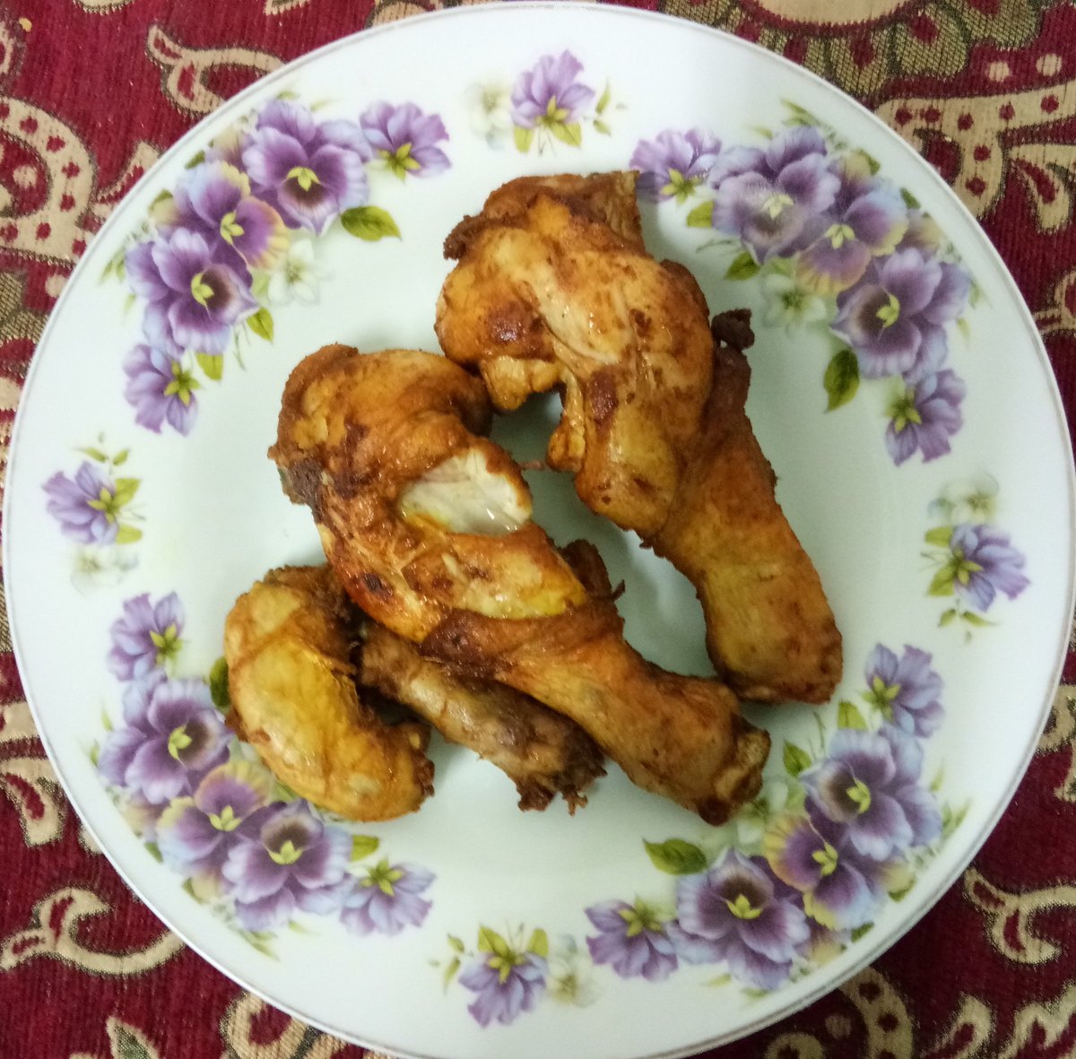 Long Tiger 6 On Twitter Menu Hari Ni Aku Masak Semua Ayam Goreng Kacang Panjang Goreng Telur Dadar Masak Lemak Cili Api Ikan Duri Nenas Kipidapkipidap Https T Co Wmucujp3dr