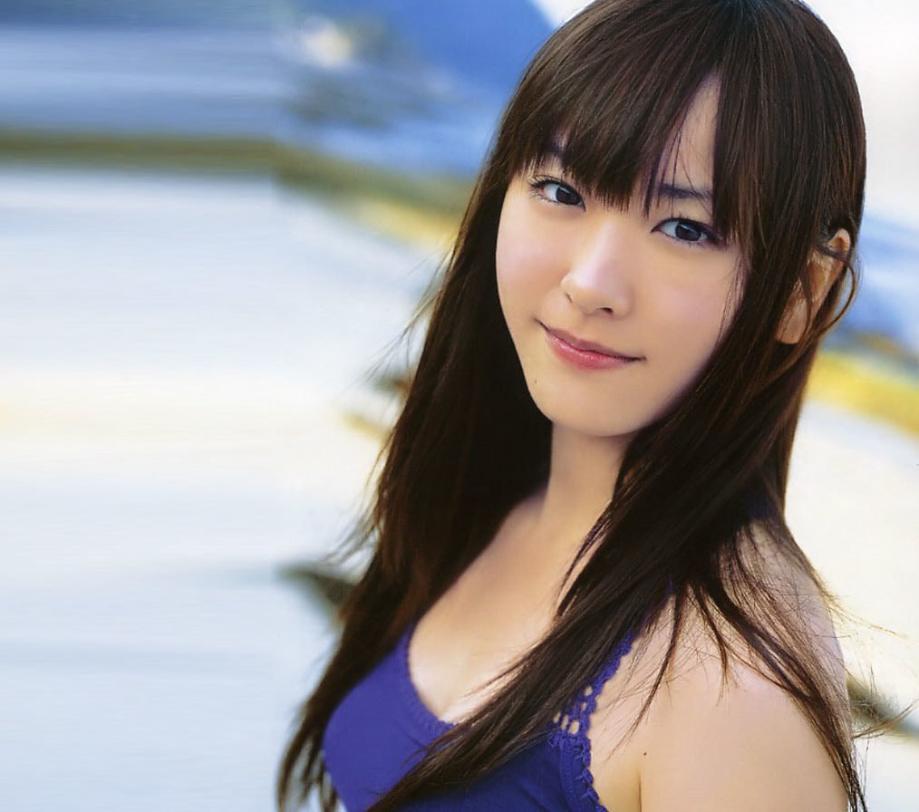 saitou888a's tweet photo. 一人だけそっくりさんがいます #わかった人RT #新垣結衣 #可愛かったらRT #フォロバします https://t.co/8hExjVq8CW