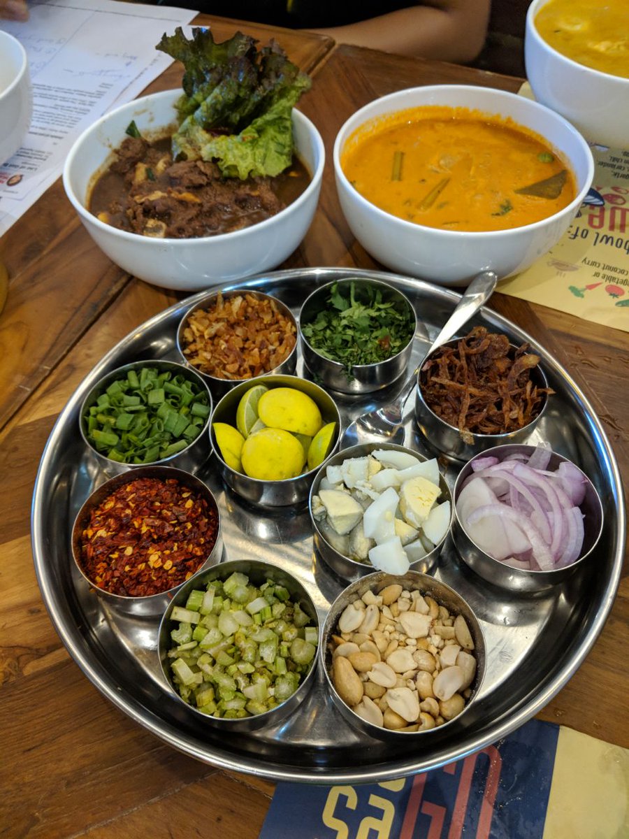 MissMalini's tweet photo. #BusagoTurnsFive and they have some super fun deals that are on offer to celebrate their birthday! And who doesn't love momos? S, what are you waiting for? (Busa)go go go! Happy Birthday @BUSAGO! #HighFiveWithBusago https://t.co/aQGZbhnwFJ