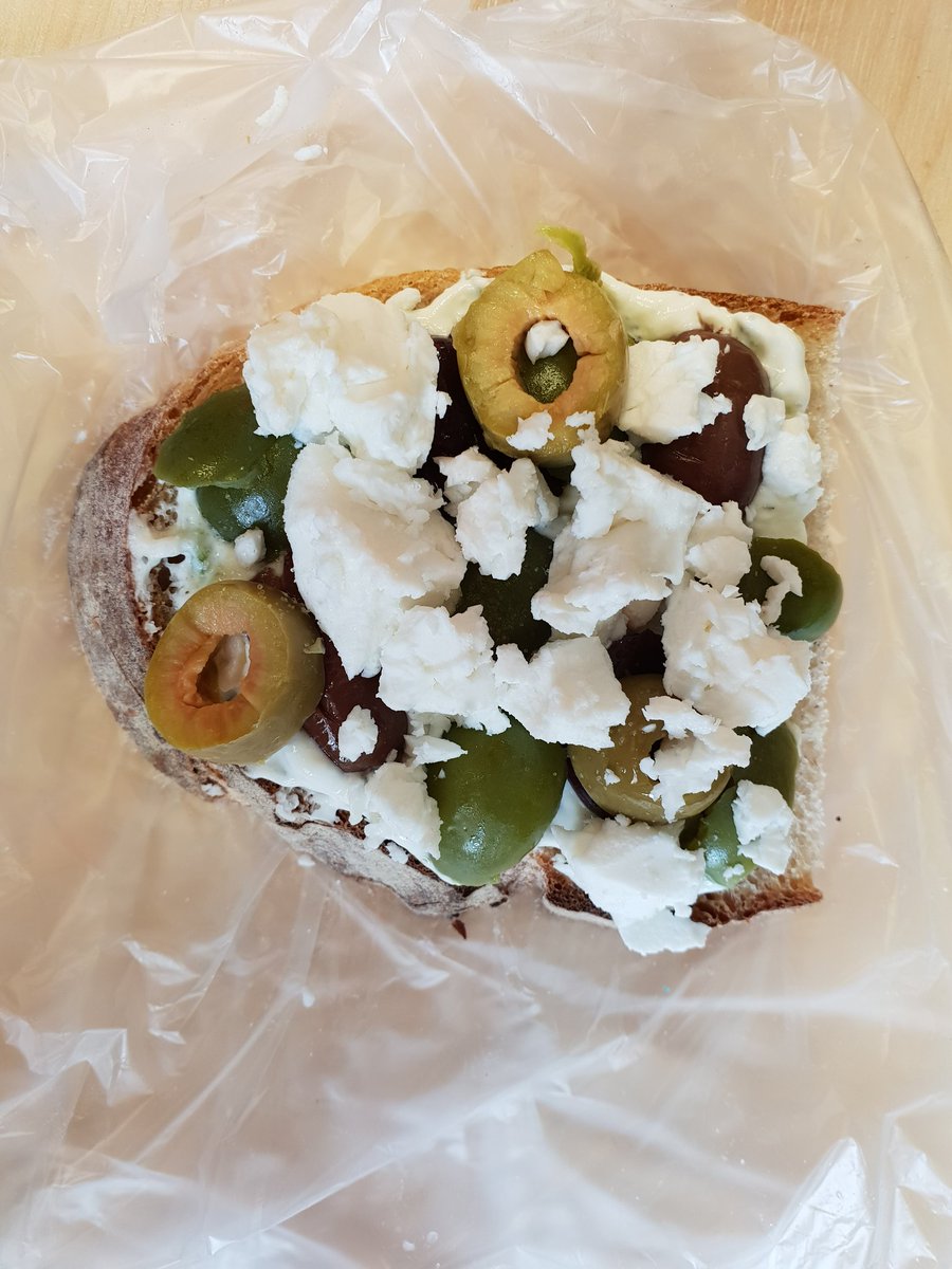 Jennifer1110x's tweet photo. Perfect snack!  Mixed Olives, tzatziki, sour dough bread and feta...  spot on! ♡ @Oliviccio_N https://t.co/zwAN8DEiL7