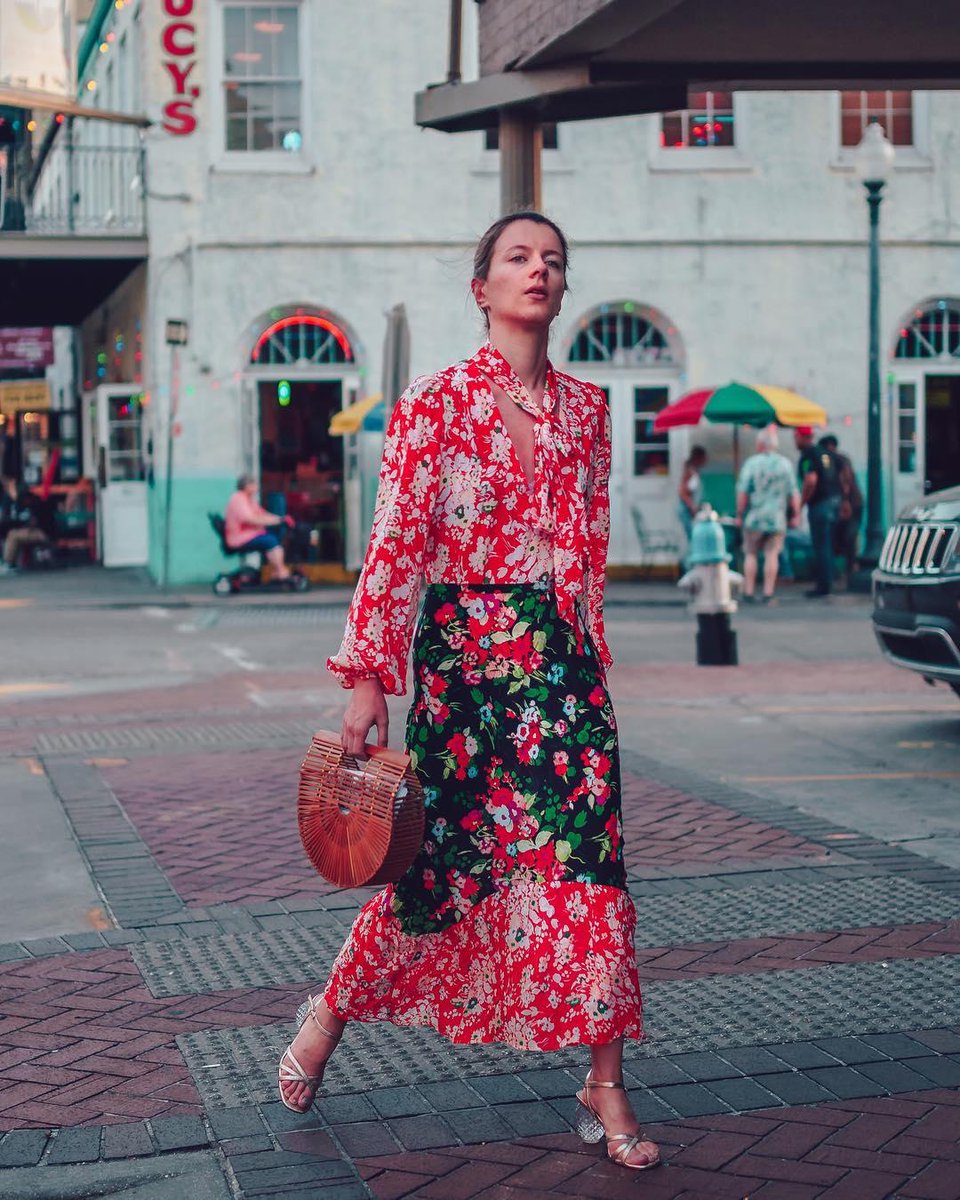 Coggles's tweet photo. Digital Fashion Editor at @marieclaire @Penny_Goldstone wears #Ganni Leopard & @rixo_london Leandra Skirt from #Coggles in her latest on how to pull of the trickiest #SS18 trends | https://t.co/NkXFgEEDS0 https://t.co/UMHHAib59w