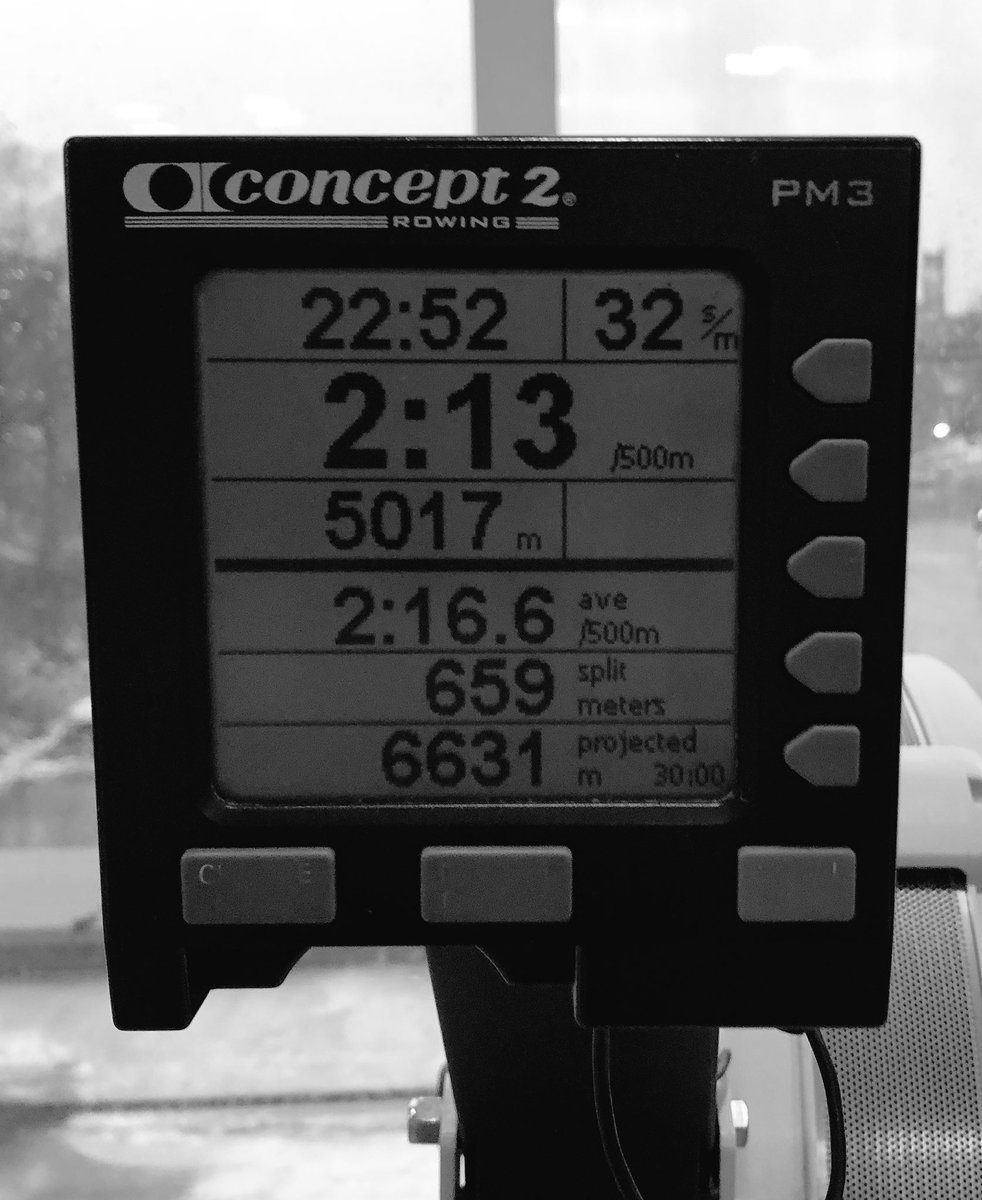 Rieder21's tweet photo. 5K PB... Can I take a nap now? #caseofthemondays #tpsreports #rowingmachine #feeliteverywhere #thatsnormalright https://t.co/eqa64UJUdV