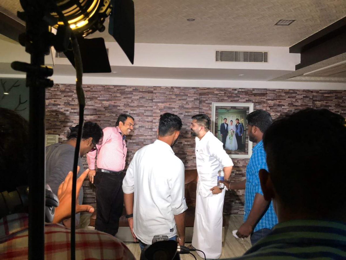 chimbu_karthik's tweet photo. STR & 'Thanthi TV' Rangaraj Pandey - Exclusive Interview Coming Soon!! @STRFans @RangarajPandeyR | #Simbu #UniteForHumanity #STRunites https://t.co/5Ruljzm6cn https://t.co/hiC6nCkUOf