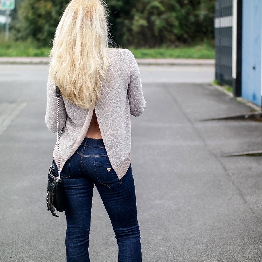 Domainchick. tweet media