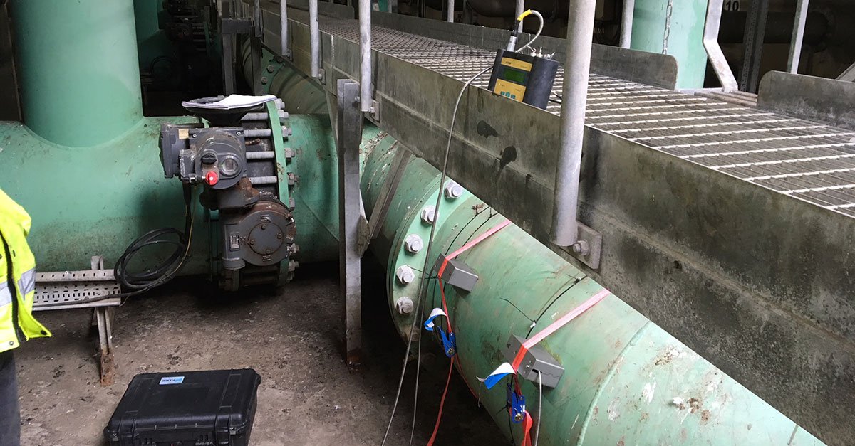 JWFGroup's tweet photo. One of our Service Engineers on-site carrying out a Flow Survey at a Wastewater Treatment Works. Measuring flow using a Flexim portable ultrasonic clamp-on #flowmeter. Find out more: https://t.co/HfW7sdxiLj https://t.co/Qz0ji9JmAN