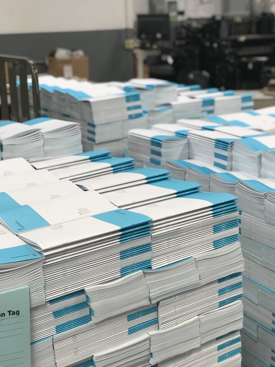ArborOakland's tweet photo. Whether a few or hundreds of thousands of something needs to be printed just right (as was the case with these manuals), AOG has multiple options. Less is often best with design and these 2 color manuals came out great! #SpeakEffectively #SpeakVisually https://t.co/qRdcTKnhxd