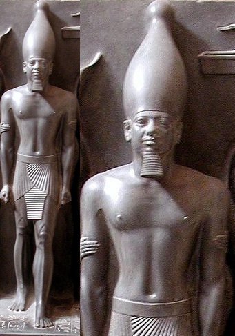 KemetVirtual's tweet photo. @Mzimkhu93583301 Great fellow, Kemet's Menkaure [c. 2504 BC]. Massive pyramid as well. https://t.co/GOikCPXs6p