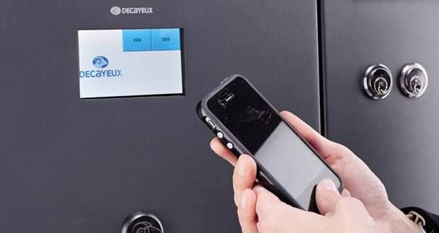 LesEchos's tweet photo. Decayeux vend ses premières boîtes aux lettres connectées à San Francisco >> https://t.co/xkzKhak2WB https://t.co/aQbdpoRn1U