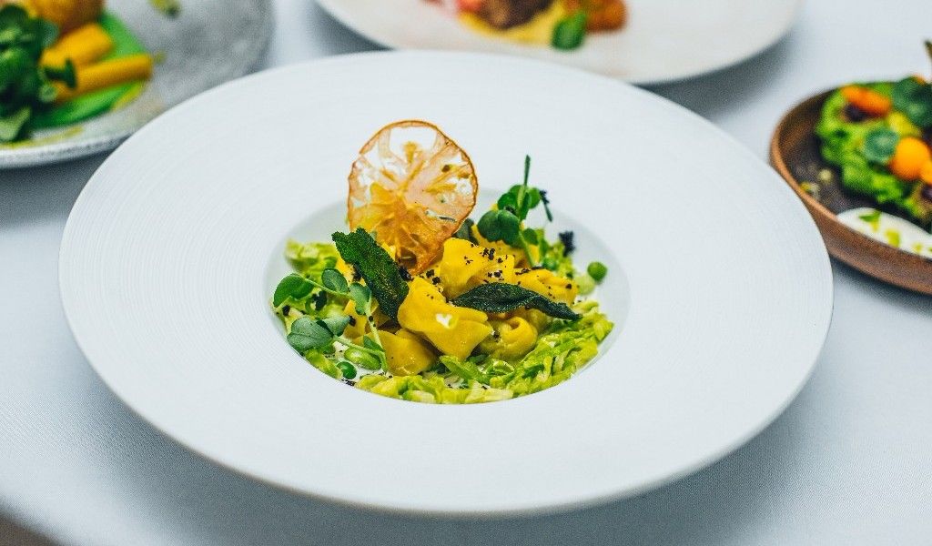 Create Food tweet media