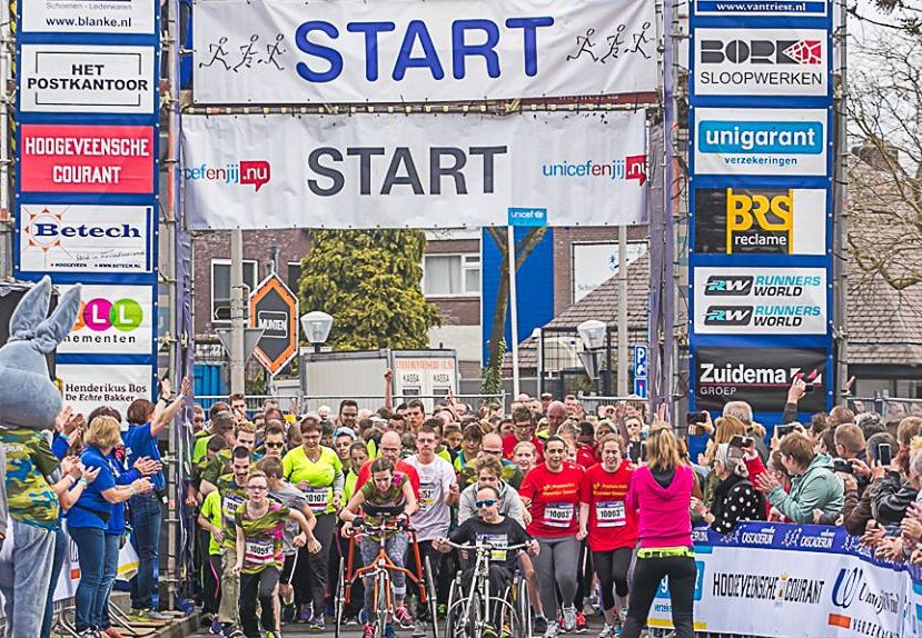 cascaderun's tweet photo. De @Cascaderun bedankt 35.000 'man' publiek, 8000 deelnemers en 800 vrijwilligers voor een fantastisch evenement! Volgende editie is op 14 april 2019! 
#grootstevandrenthe
https://t.co/pXM6MdvwRn https://t.co/1BfCd7wgnh