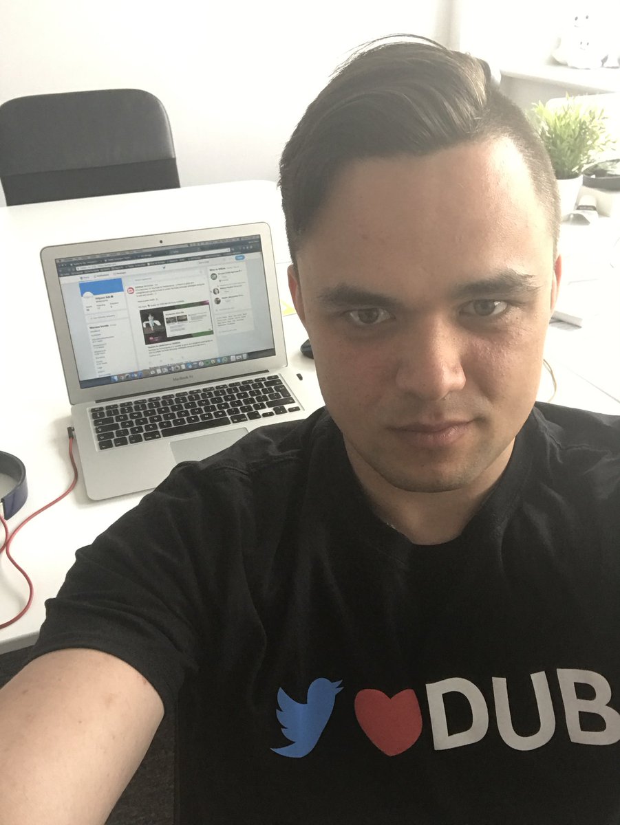 pyrra16's tweet photo. Great new t-shirt! Thank you @ie_jon @BlueRobot_Mark @bluerobot_ #bluerobot #twitter #httpool https://t.co/TIQC1TExhL