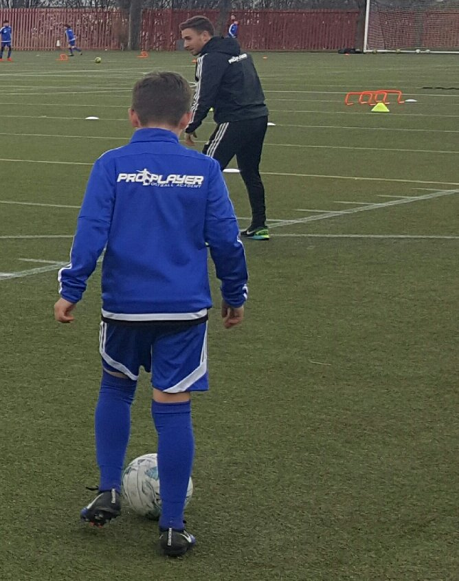 PP_Gateshead's tweet image. Our coaches inspire confidence because they are current or former professional footballers who have been there, done it &amp;amp; bought the tee shirt!