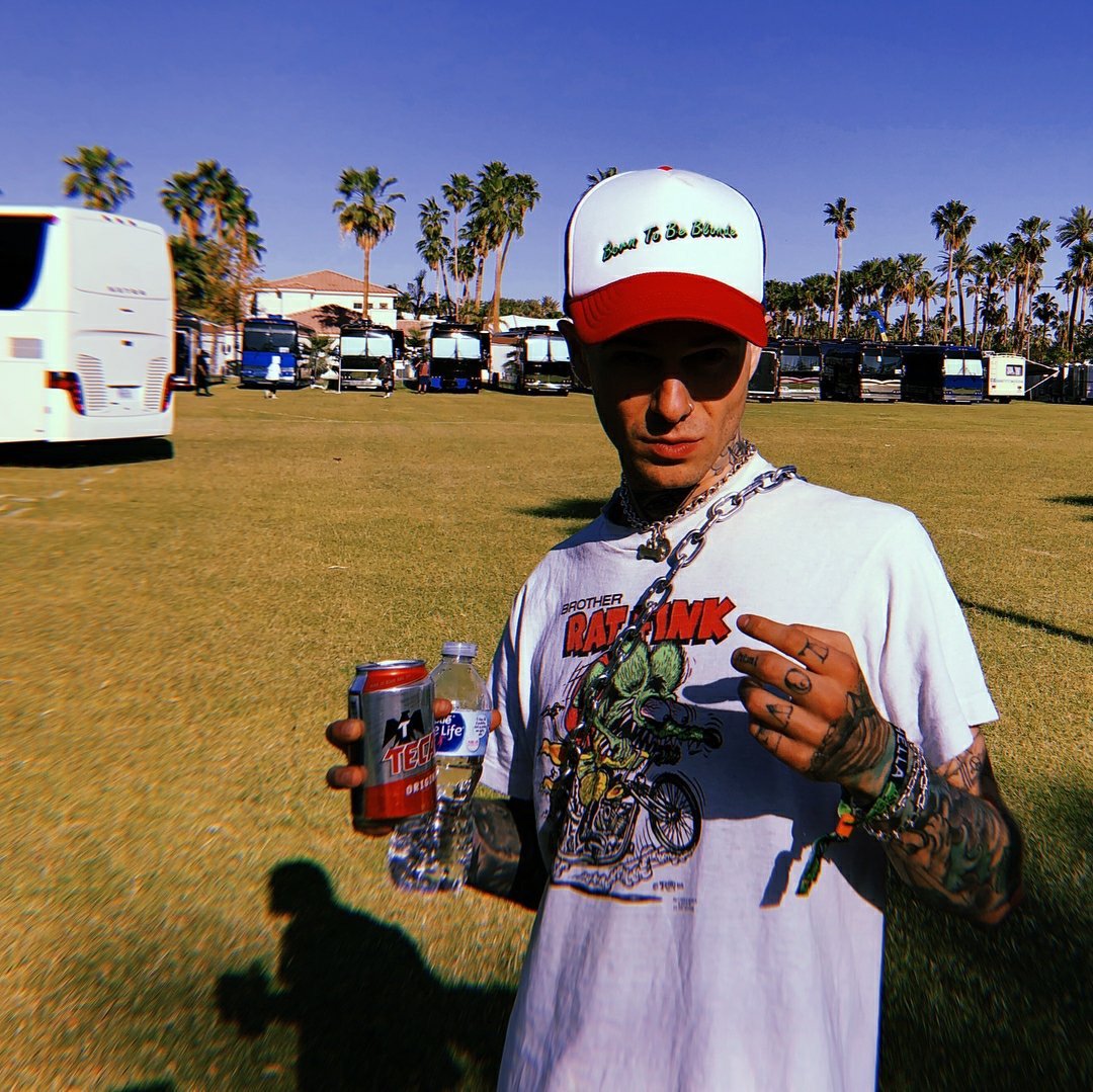 TheNBHD_PH's tweet photo. #Coachella https://t.co/YJNbqEVExE