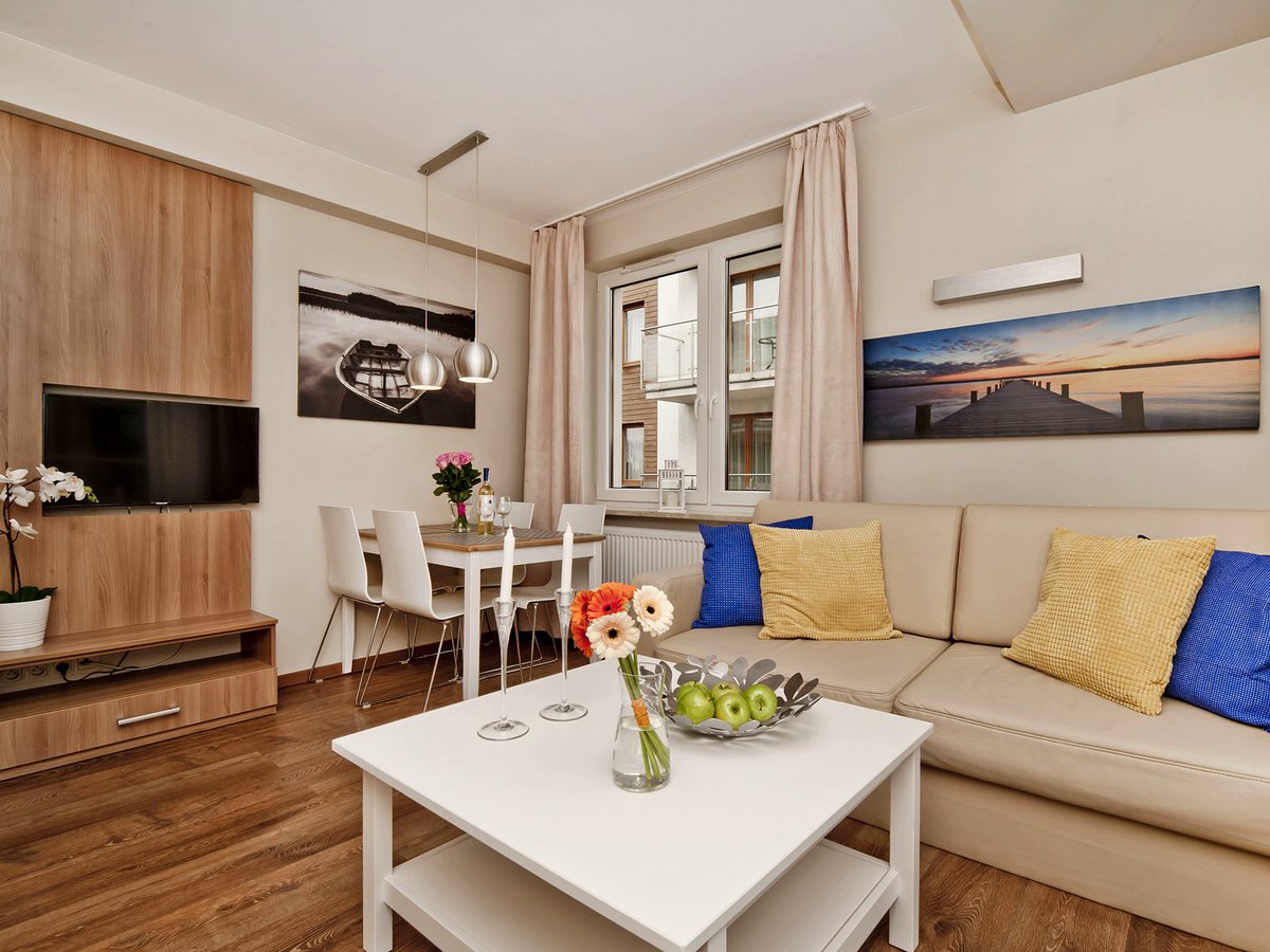 BlueApartPL tweet picture