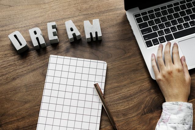 Designing your life might not be such a bad idea 😊 It may sound like a strange idea but it can expose you to new options and allow you to leave the past behind 💪🎉

goo.gl/VGDNRj