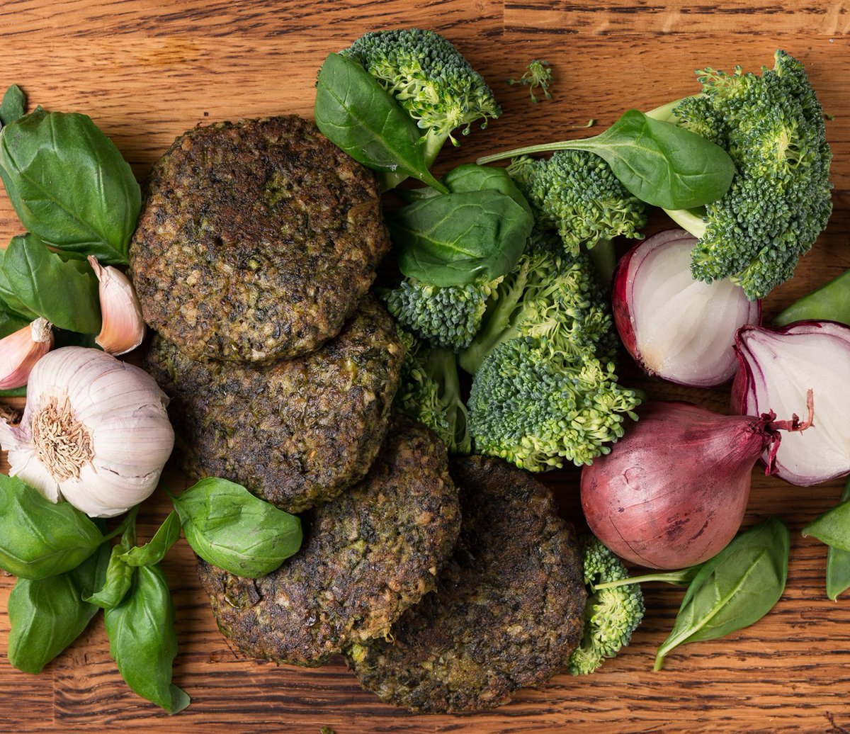 Kotisirkat ovat mainio proteiininlähde - Kespron artikkelissa lisätietoa sirkkatuotteista! kespro.com/ideat-ja-inspi… #kespro #sirkka #mattilabros #lihanjalostamo #veljeksetmattila #sirkkapihvi