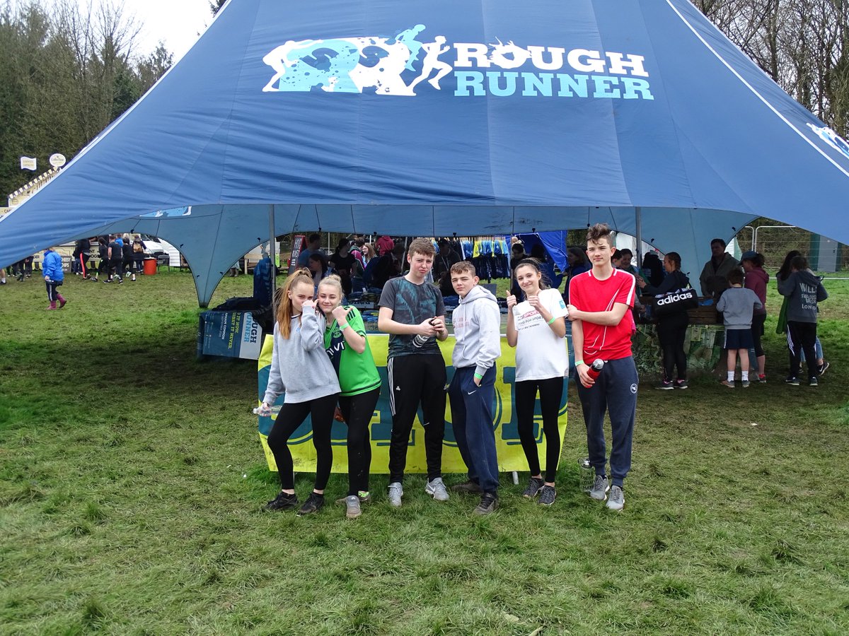 SFC_Foundation's tweet photo. Well done to our @ChamberlayneC #SaintsConnect participants, who completed the @RoughRunners race on Sunday as they prepare for do the ABP 1-mile this weekend! π https://t.co/Ue8QAropJf