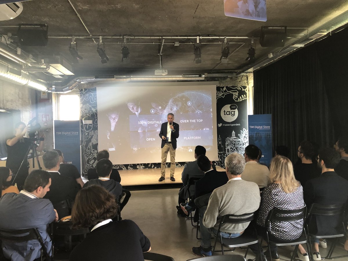 TalentGardenit's tweet photo. A #TAGCalabiana con @timbusiness iniziamo la giornata di selezione dei 5 #TIMAmbassador, gli esperti di tecnologia che testeranno in anteprima le nuove soluzioni di #TIMDigitalStore https://t.co/kU7hKQTivB