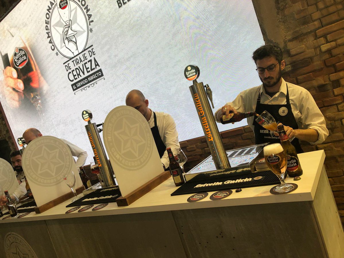 estrellagalicia's tweet photo. ¿Quién será el mejor tirador de #EstrellaGalicia de Cataluña? Ahora mismo, puedes resolver tus dudas en @AlimentariaBCN https://t.co/Weqz9aU576