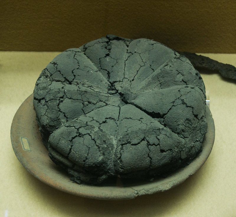 The experimental archaeologists getting in touch with ancient civilisations by reverse engineering their food. Amazing.
ow.ly/ol8M30iYY5o