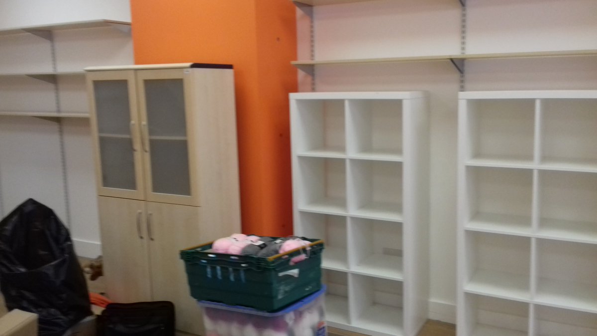 WaynestepneyS's tweet photo. Today we start filling our new Redhill Shop @StCHospice #shoplayout https://t.co/JpOQB2aNkA