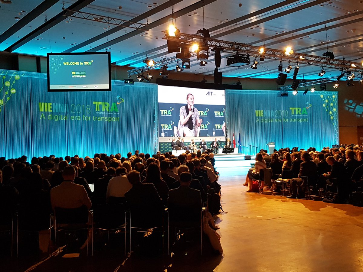 TommiArola's tweet photo. Noniin, kohta kuullaan mitä on "digital era for transport" #tra2018 Ensimmäiset sanat oli #mobility #digitalsea #autonomous @Trafi_Finland @Liikennelabra @Liikennevirasto https://t.co/48GxzPcu3Q
