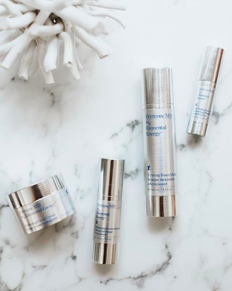 PerriconeMD_es's tweet photo. "Recuerdo levantarme por la mañana después de la primera vez que usé la línea completa y fue como: ¡WOW! Mi piel se ve mejor de cómo se ve normalmente.": @megbiram #beauty #h2elementalenergy https://t.co/af6PzbbI8A