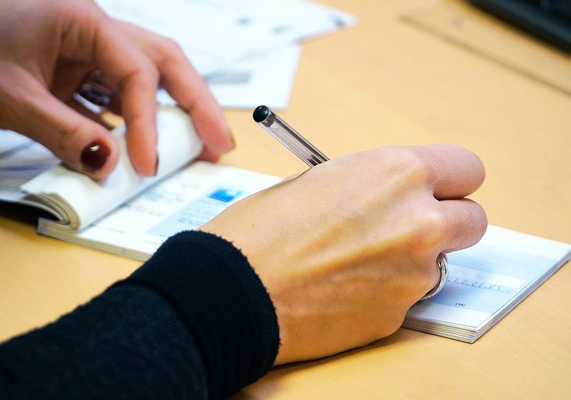 sonoticiaboaofc's tweet photo. Cheque passa a ser compensado em 24h: qualquer valor
https://t.co/3Ua1P98Rq1
#sonoticiaboa #goodnews #cheques #compensação #banco #valor #compensado #economia https://t.co/ffl6l6GYel