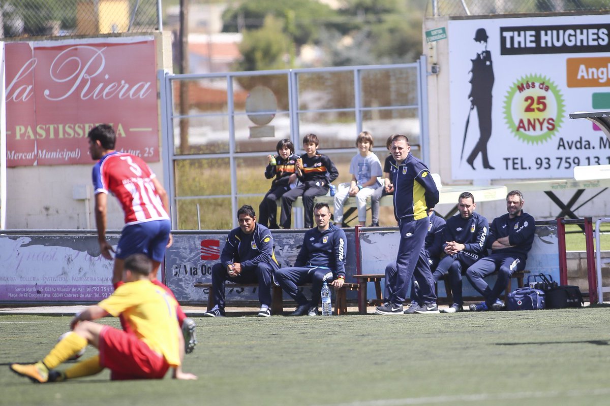 uecastelldefels's tweet photo. #PrimerEquipUEC | CRÒNICA @UEVilassardeMar - @uecastelldefels (1-1) 'Primer gran objectiu de la temporada assolit...i punt!' https://t.co/4fTlHWc4Lk j34 #3div5 #SomHiGrocs https://t.co/0bVCVSzSQh