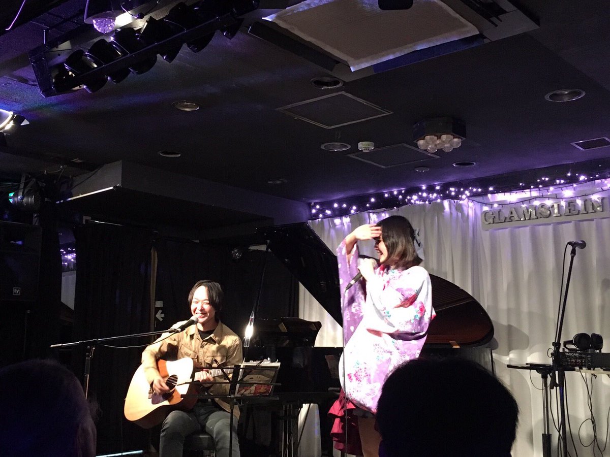 Endless_2015's tweet photo. 昨日
「Buena Vista Summit」に出演させて頂きました��

お越し下さった方々、たくさんの応援を有難うございました！

「桜の咲く頃に」では
作詞作曲を手掛けたTAKAさんとアコースティックギターでコラボさせて頂きました！^ ^ https://t.co/EZv8ImDZtm