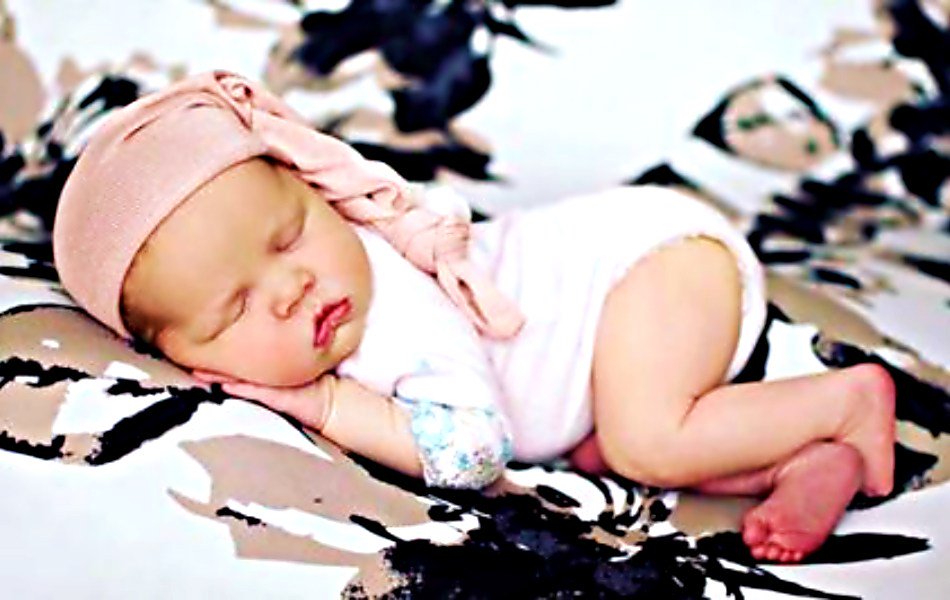 SingleMomCronz's tweet photo. 8 Tips For First-Time Moms Dealing With A Newborn https://t.co/9PZpKFGuRA https://t.co/owYlEbs0gy