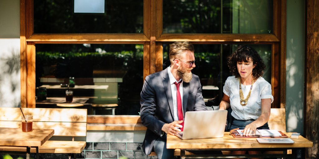 strictacademy's tweet photo. Heeft jouw organisatie ook moeite met het vinden van de juiste mensen voor IT-gerelateerde vacatures? Download het e-Book en ontdek wat jij kunt doen om de geschikte mensen aan te trekken! https://t.co/UZzZQy5CmK https://t.co/EycNbz7EQd