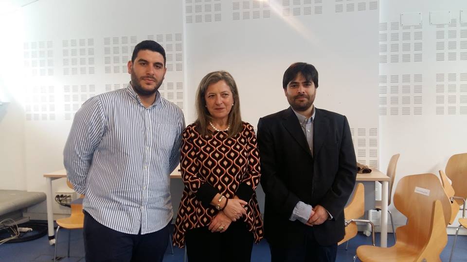 ¡Buenas noticias para empezar la semana!🎉Nuestro actual proyecto <a href="/MovilMediacion/">Mediación Móvil</a> ha resultado ganador de los INCUVI-AVANZA 2018!🏅
Por ello y gracias al Consorcio Zona Franca de Vigo tendrán una nueva ubicación en el Porto do Molle en Nigrán. ¡Enhorabuena chicos!  😍👏