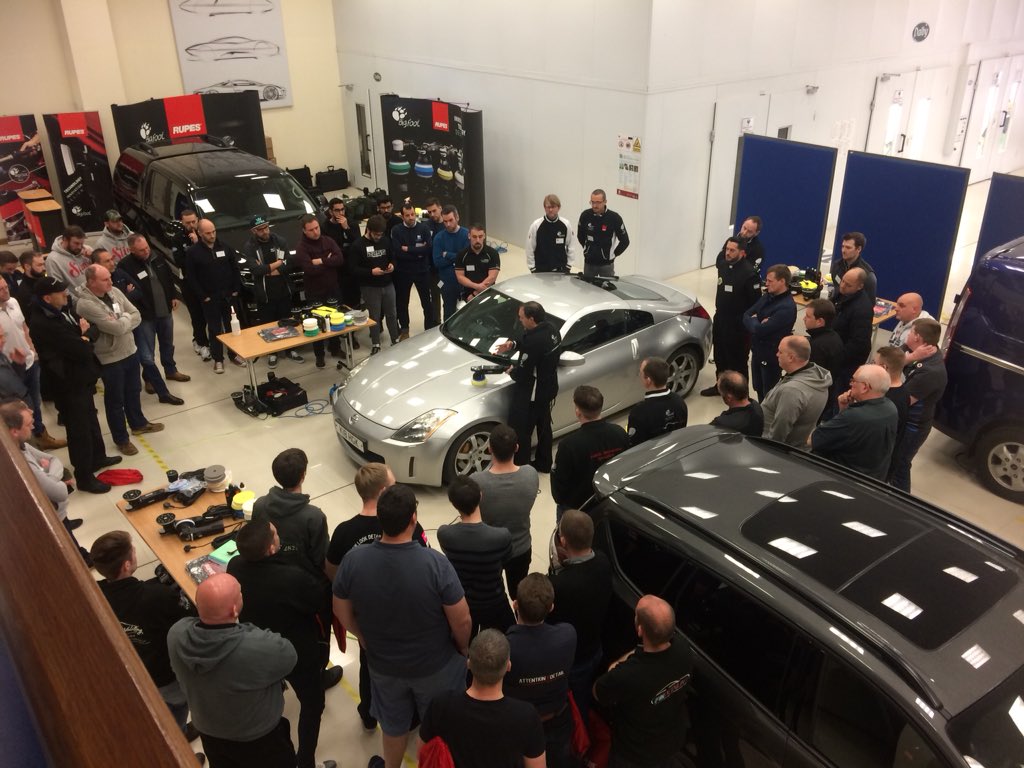 eyeboxuk tweet media