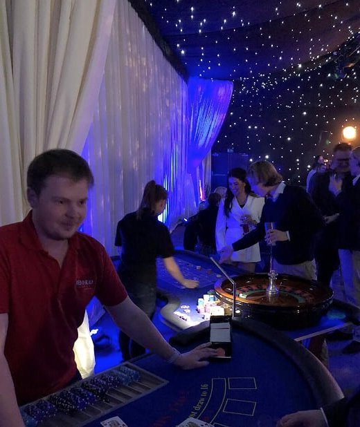 redblackcasinos's tweet photo. We're back @kesgravehall  for the wedding open day this Sunday 22nd April between 10.30 - 3.30pm. A fantastic opportunity for you all to see this special venue and meet it's wonderful suppliers too. #milsoms #kegravehall #wedding #openday https://t.co/4800BPY70y