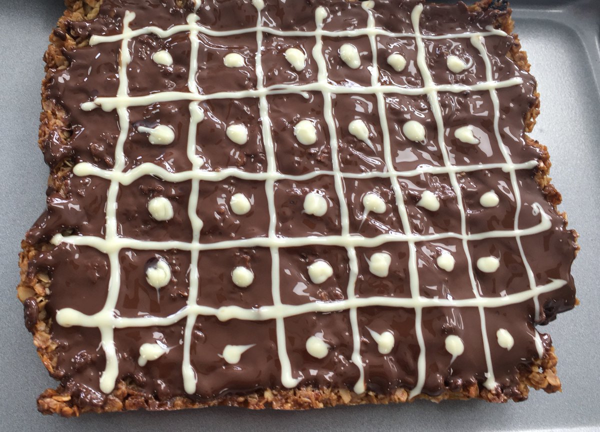 TGS_Food's tweet photo. Great to be back after Easter! Well done #TGSYr7 on some scrumptious #Flapjacks and #AppleCrumble this morning! #feathericing @TheGreggSchool https://t.co/qcSZOF3BZQ