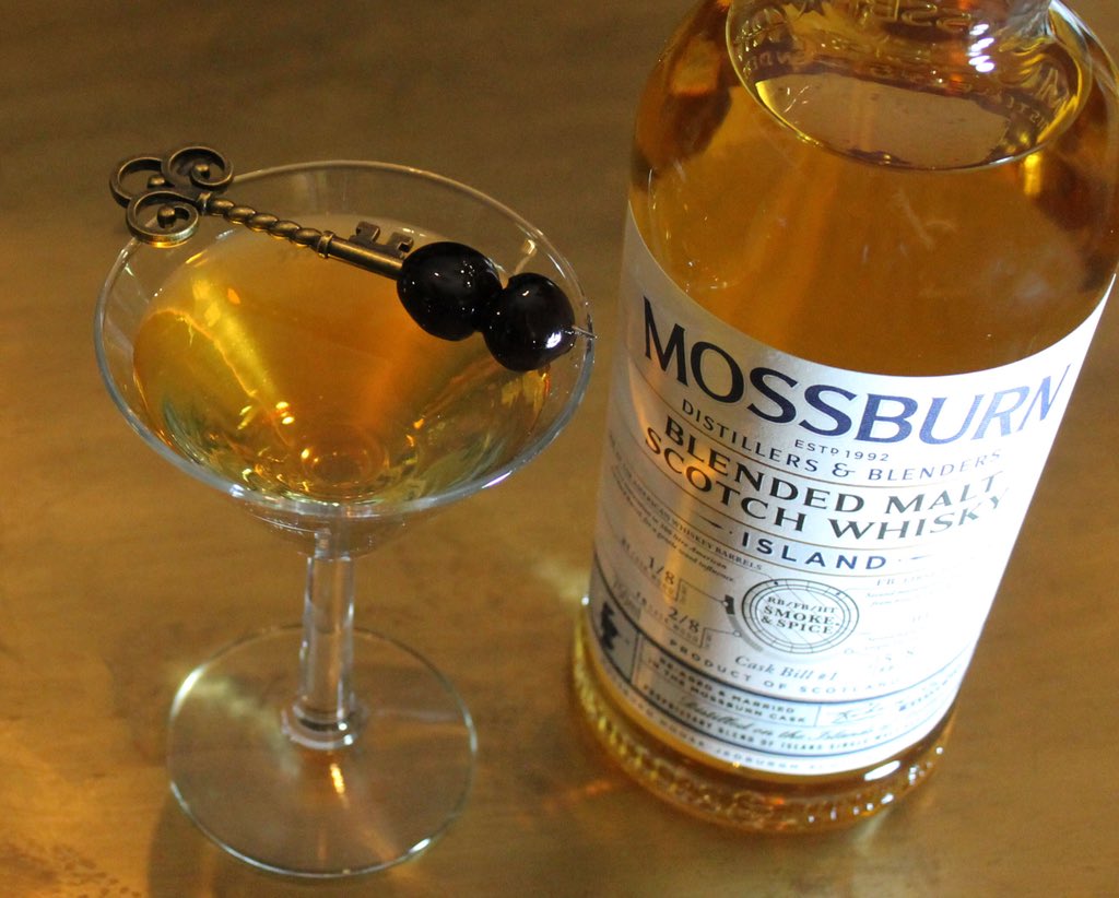 Rob Roy time with Mossburn Distillers &amp; Blenders’ Blended Scotch - ISLAND. Awarded 95 point with Ultimate Beverage. Delighted to have this at my home bar! #mossburndistillersandblenderd #mossburnscotch #scotchwhisky #scotch #mossburnisland #island #scotland #robroy #gallovermouth