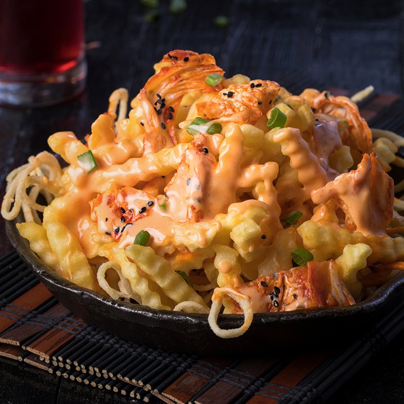MarketcityKurla's tweet photo. Come fry away with us!
Fries. Cheese. Gravy. Beer. What else do you need?
Canada’s favourite dish gets a whole new makeover at @BARBARMumbai with the ‘Le Grand Poutine Festival’ starting from the 16th of April all the way to the end of the month.
#LeGrandPoutine #MarketcityMumbai https://t.co/DSQ6SBgdhA