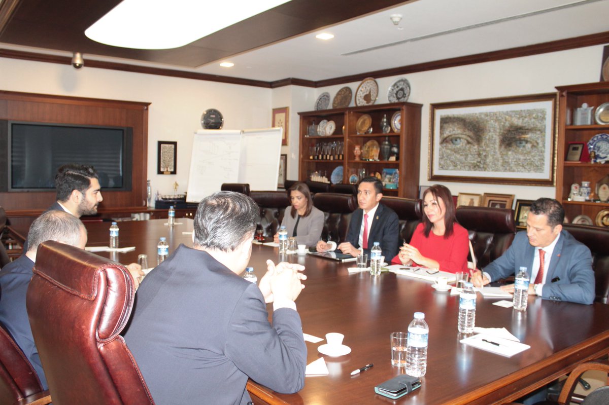 agnunezs's tweet photo. Day #3: Commercial and Trade Bilateral’s Meetings with @turkihracat and more Business Exploratory Sessions at ITM 2018. #PanamaInTurkey #ColonFreeZone #ITM2018 #Panama #Trading #TurkishExporter Assembly https://t.co/CM6IAfFMby