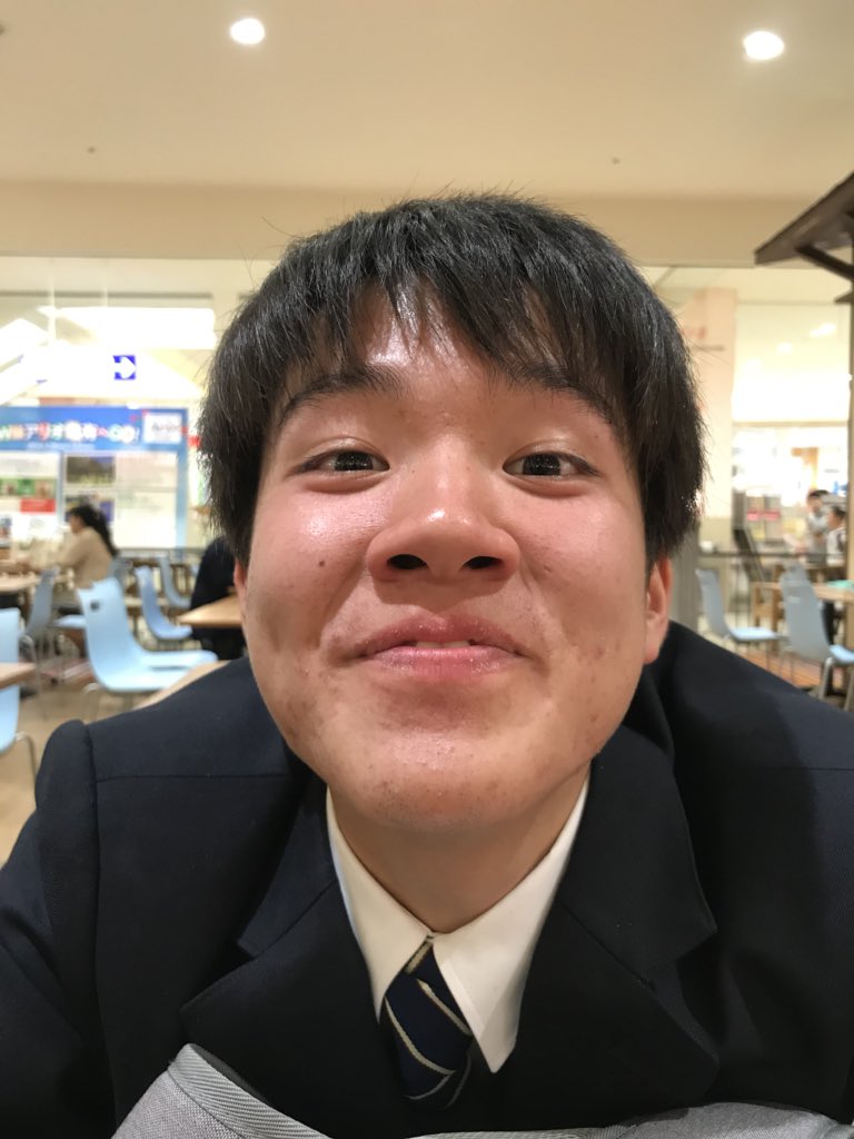 Ryo20020416's tweet photo. 今日はアリオでみんなに奢ってもらったり、買って貰った！！
みんなありがとぉ  最高！ https://t.co/gUj6jIdKPw
