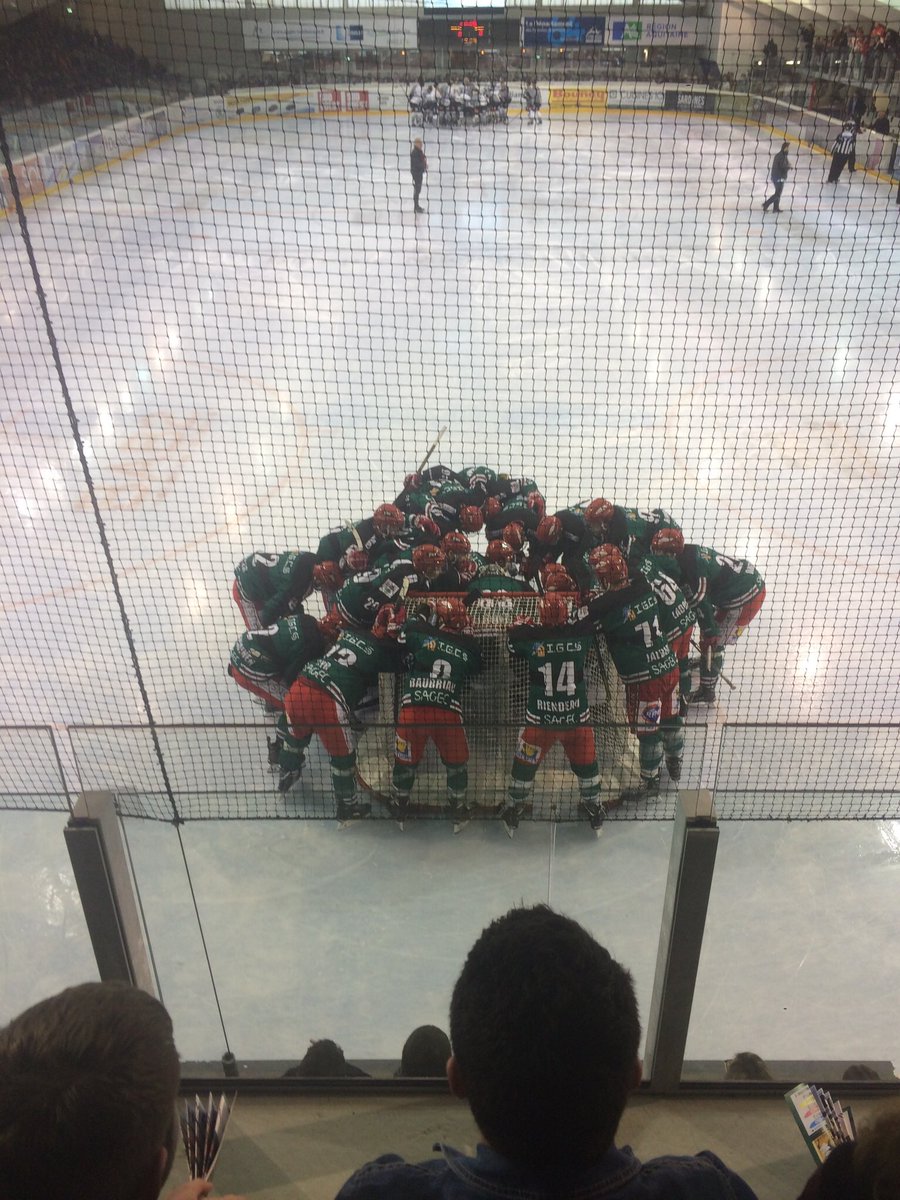 Un grand bravo à @HormadiElite pour ce titre.Une belle émotion hier soir. Bravo à <a href="/xavierdaramy/">Xavier Daramy</a> et ses troupes. Bravo pour ton parcours et ta fidélité à ton club et merci pour tes mots 💪💪 #GoHormadi #briserlaglace #magnus