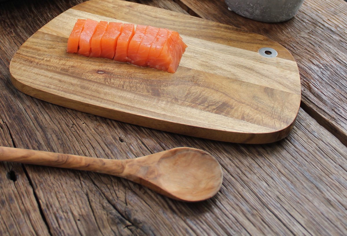 pure_brands's tweet photo. Wir starten wieder in die #Spargel-Saison! Passend dazu könnt ihr hier mit etwas Glück eines von drei #Lachs-Genusspaketen gewinnen: https://t.co/swWIzA29J7 https://t.co/fe8IO7gLbY
