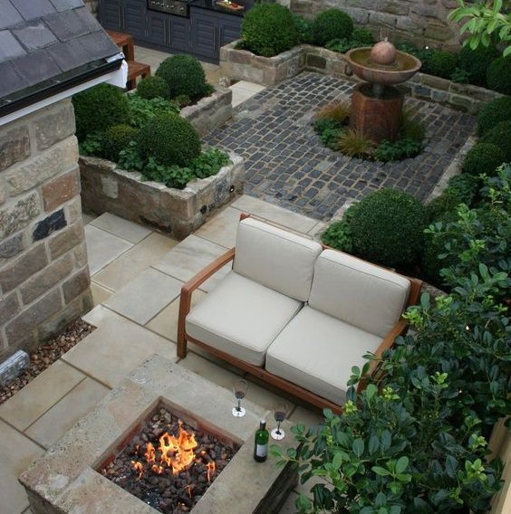 Tag @propertypropertyproperty to feature your property on our page! bit.ly/2lEQYKq -------- #realestate#luxuryliving #luxuryhomes#apartmentdecor #interiordesign#propertygoals #propertyuk#likeback#propertyenvy #architecture#bathroomgoals #kitchengoals#bedroomgoals