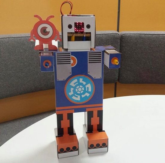 Binarybotstech's tweet image. Our #MondayMotivation is knowing that today, in a classroom somewhere a child will be expanding their mind & knowledge with the help of a #binarybot & #microbit
What's your #MondayMotivation ?
Pic: Tablet Academy