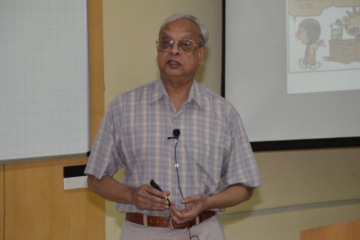 IIM_I's tweet image. Tenth Edition of FDP began at IIM Indore on April 16, 2018. 
Read: bit.ly/2EPP2Wd
#FDP #FacultyDevelopmentProgramme #Faculty #Research #Skills #Management #Development #Workshop #Conference #Seminar #Knowledge