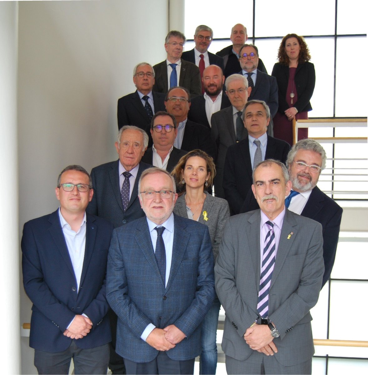 CambraTerrassa's tweet photo. 🏆 Ja tenim els guardonats dels #PremisCambra 2018! 
AEINNOVA, Compliance Consulting &amp; Engineering, Viena, Finsa Filtros Industriales, FUPAR, Lamp, STP Acuster Group, Vytrus Biotech, Dermofarm, Eco-Fred Rubí, Wetron Automatización i Heavymovement!  
👉https://t.co/XpIv8IxlzI https://t.co/bbxVHVzPPp